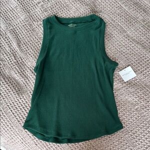 NWT American Eagle Outfitters Green Muscle Tee Crew Neck